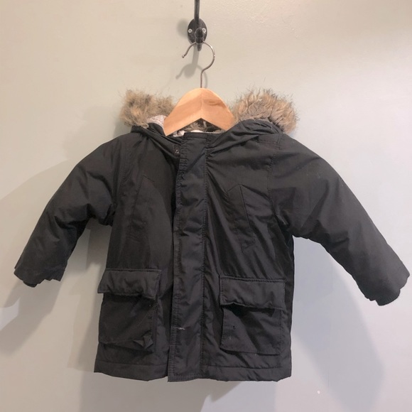 Black fur hood jacket - Picture 1 of 6